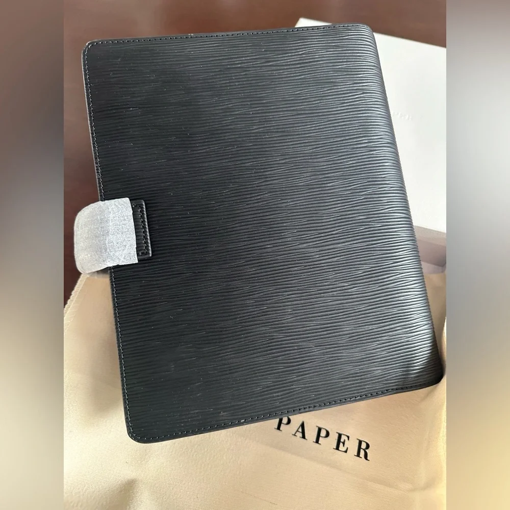 Cloth and Paper Contoured A5 6 Ring Planner - Picture 9 of 11